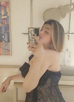 Iranian🇮🇷sex goddess real n videos - Transsexual escort in Mumbai Photo 27 of 29