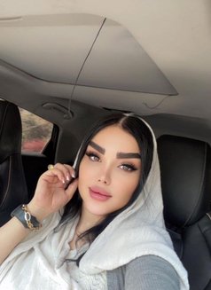 Iraqi Arabic Queen - escort in Muscat Photo 1 of 4