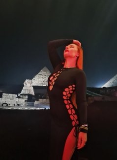 Iren - escort in Paris Photo 6 of 9
