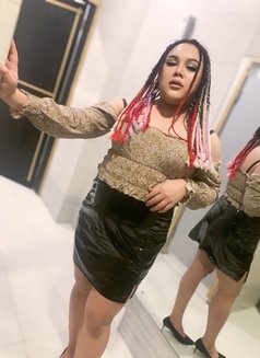 Iren - Transsexual escort in Muscat Photo 3 of 5