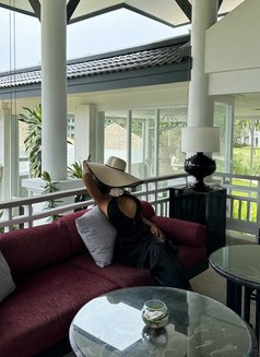 IRENE IRENE - Transsexual escort in Phuket Photo 10 of 18