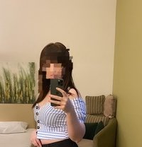 Irina escort service - escort in Mumbai Photo 4 of 5