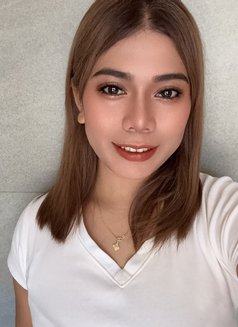 Irene - masseuse in Dubai Photo 1 of 2