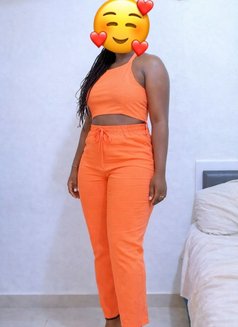 Irene - escort in Maldives Photo 3 of 3