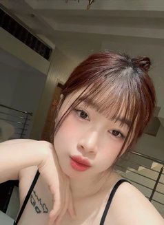 Irene - escort in Doha Photo 3 of 12