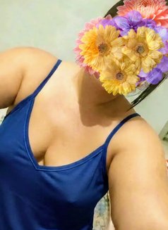 Nuru massage & Sex Colombo - puta in Colombo Photo 5 of 19