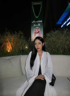 Irin 🇸🇦 - Transsexual escort in Riyadh Photo 4 of 14