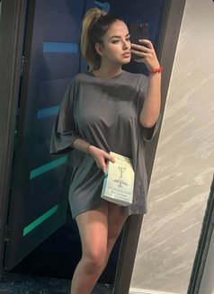 Irina - escort in New Delhi Photo 7 of 8