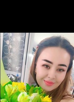 Irina Russian Profile Verified - puta in Dehradun, Uttarakhand Photo 5 of 5