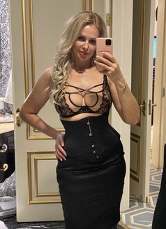 Irina Russian - escort in Johannesburg Photo 5 of 10