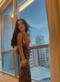 Irina - escort in Beirut Photo 4 of 11