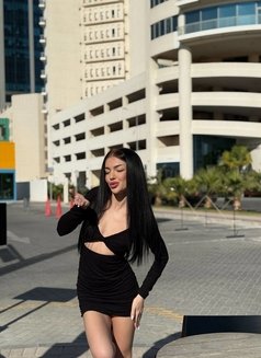 Irina - escort in Beirut Photo 9 of 11