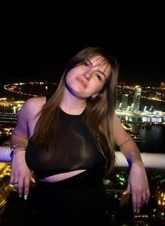 Irina - escort in Dubai Photo 7 of 9