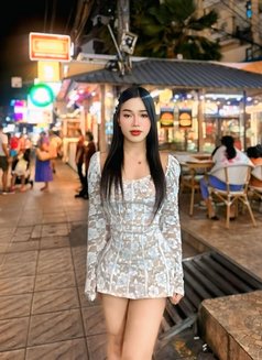 Irir Peerada - Acompañantes transexual in Phuket Photo 3 of 7