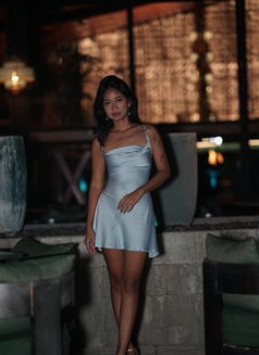 Iris - escort in Bali Photo 2 of 17
