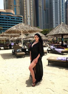 Iris Italian Snap: dubai.escort - puta in Dubai Photo 3 of 8