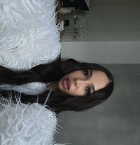 Iris - escort in Hong Kong
