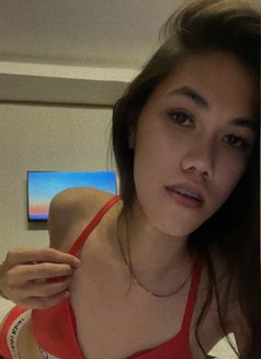 Irishsofcknghot - Acompañantes transexual in Manila Photo 14 of 25