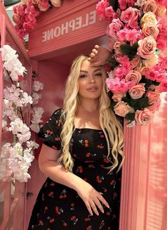 Irma - escort in Dubai Photo 18 of 18