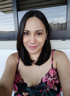 Irma Valencia - Transsexual escort in Manila Photo 10 of 10