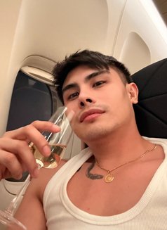 IronSteed - Male escort in Makati City Photo 26 of 30