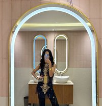 Irriss - Transsexual escort in New Delhi