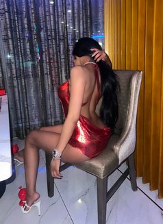 Isa J - puta in Yokosuka Photo 1 of 2