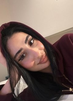 Isabel - escort in Hong Kong Photo 2 of 8