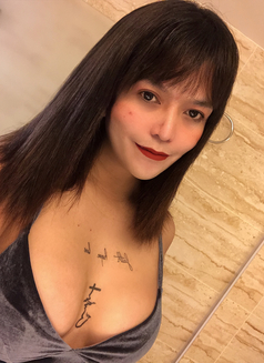 Isabela Cums a Lot - Transsexual escort in Taipei Photo 13 of 13