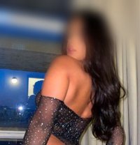 Isabela Dias - masseuse in São Paulo