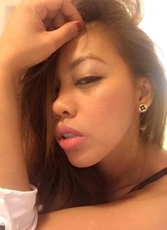 Isabela Lea - escort in Macao Photo 12 of 22