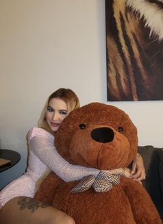 Isabella Bellini - escort in Dubai Photo 4 of 10