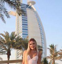 Isabella Bellini - puta in Dubai Photo 1 of 8