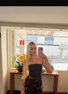 Isabella Bellini - puta in Dubai Photo 8 of 8