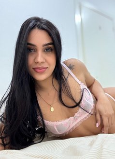 Isabella - puta in Budapest Photo 1 of 9