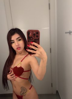 Isabella - escort in Dubai Photo 10 of 18