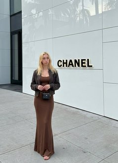 Isabella Forbidden Fruit - escort in Hong Kong Photo 5 of 6
