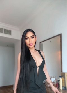 Isabella Seraphina Noire - Transsexual escort in Dubai Photo 6 of 11