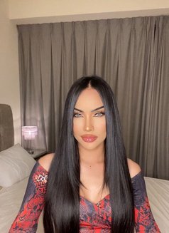 Isabella Seraphina Noire - Transsexual escort in Dubai Photo 9 of 11