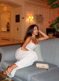 Isabella Seraphina Noire - Acompañantes transexual in Dubai Photo 15 of 16