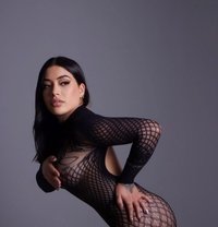 Isabella22y, Hot Sexy Latino - puta in Dubai Photo 1 of 9