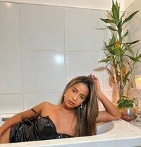 Isabelle - Transsexual escort in Hong Kong