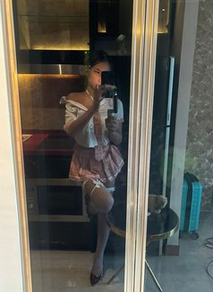 Isabelle - Transsexual escort in Pattaya Photo 5 of 14