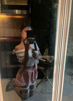 Isabelle - Transsexual escort in Pattaya Photo 10 of 14