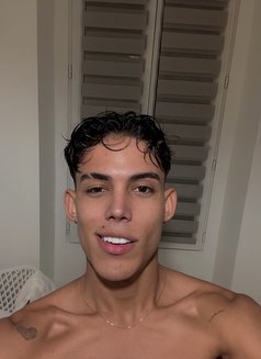 Latin Boy New Here - Acompañantes masculino in Dubai Photo 8 of 17