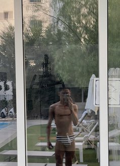 Latin Boy New Here - Acompañantes masculino in Dubai Photo 10 of 17
