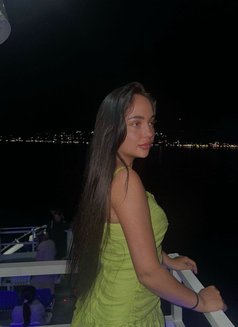 Isadora - escort in Dubai Photo 7 of 9