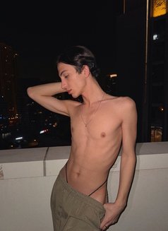 Isadora - Male escort in Dubai Photo 12 of 12
