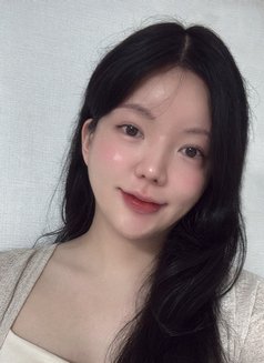 Iseo - Transsexual escort in Seoul Photo 1 of 7