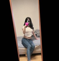 Iseo - Transsexual escort in Seoul